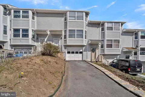 83 N 64th St, Harrisburg, PA 17111