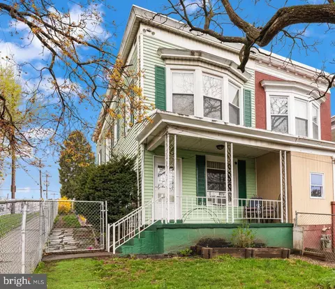 1857 Spencer St, Harrisburg, PA 17104