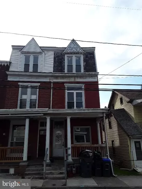 144 Lincoln St, Steelton, PA 17113