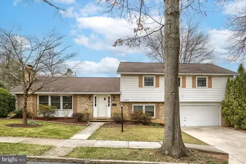 509 Shield St, Harrisburg, PA 17109