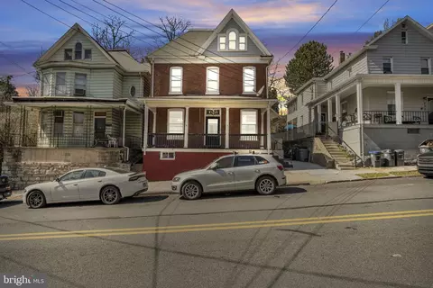 223 Pine St, Steelton, PA 17113