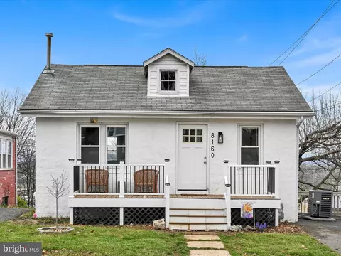 8160 Chambers Hill Rd, Harrisburg, PA 17111