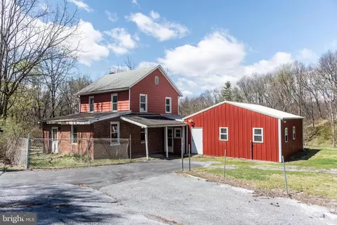 26 Scout Ln, Hummelstown, PA 17036