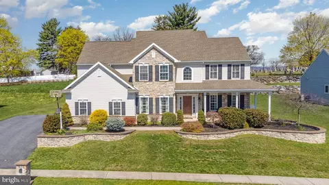 6234 Manor Hill Cir, Harrisburg, PA 17111