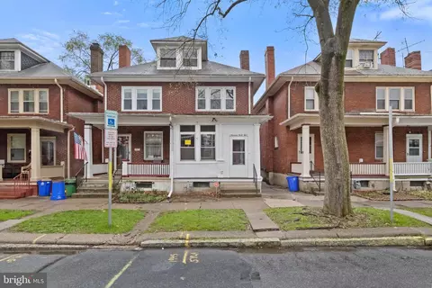 1945 Mulberry St, Harrisburg, PA 17104