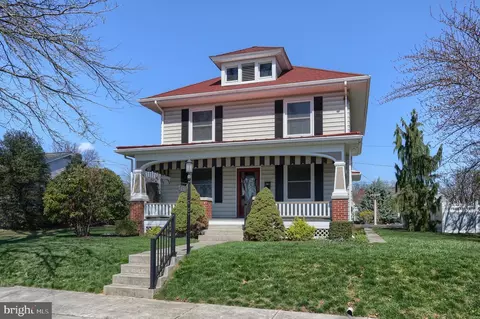 1311 Harding Ave, Hershey, PA 17033