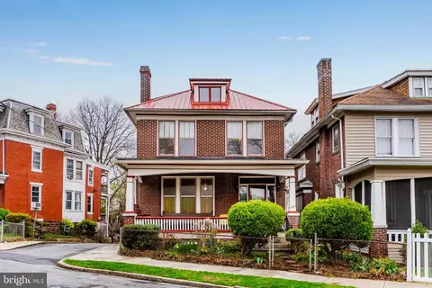 1925 Whitehall St, Harrisburg, PA 17103
