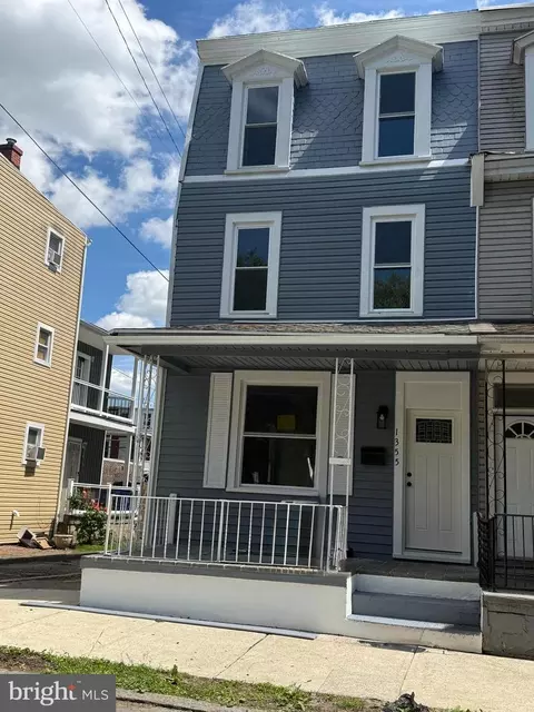 1355 Liberty St, Harrisburg, PA 17103