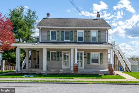 314 E High St, Middletown, PA 17057