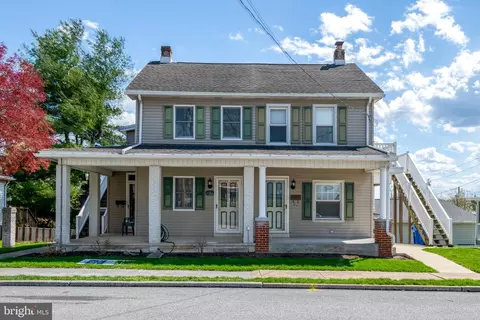 312 E High St, Middletown, PA 17057
