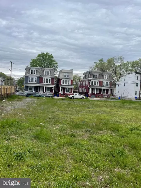 531 Seneca St, Harrisburg, PA 17110
