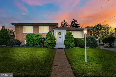 621 N 67th St, Harrisburg, PA 17111