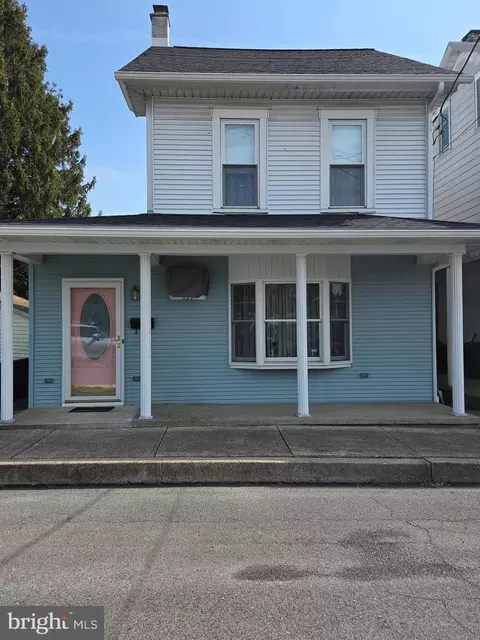 454 S 2nd St, Lykens, PA 17048