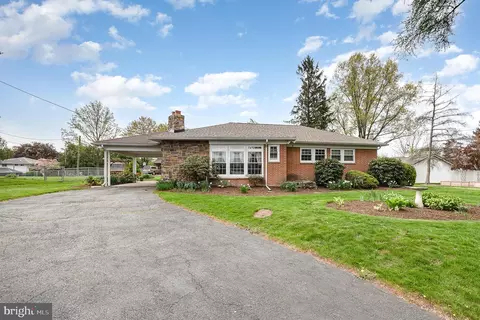 522 Berrysburg Rd, Millersburg, PA 17061