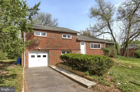 1491 Riegle Rd, Harrisburg, PA 17112