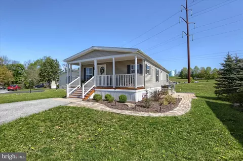 132 Wheaton Pl, Harrisburg, PA 17112