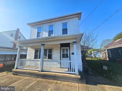 317 Main St, Lykens, PA 17048