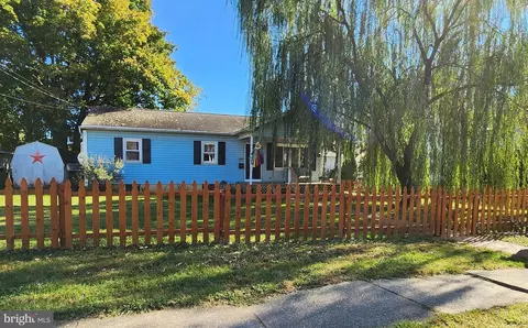 404 S Catherine St, Middletown, PA 17057