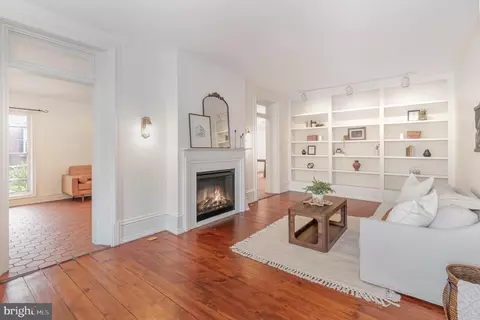 Living - 308 E Derry Rd, Hershey, PA 17033 photo 1 of 5