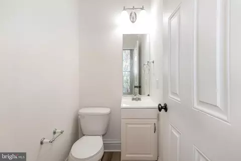 Entry Way - 308 E Derry Rd, Hershey, PA 17033 photo 6 of 6