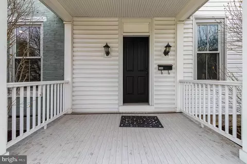 Exterior - 308 E Derry Rd, Hershey, PA 17033 photo 6 of 9