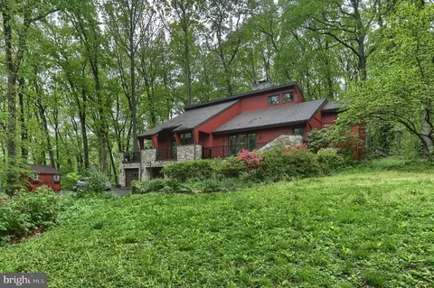 38 Banbury Rd, Hummelstown, PA 17036