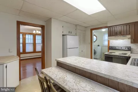 350 E Derry Rd, Hershey, PA 17033 photo 15