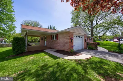 55 Robin Rd, Hershey, PA 17033 photo 34