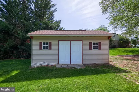 55 Robin Rd, Hershey, PA 17033 photo 39