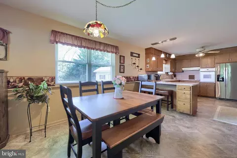 55 Robin Rd, Hershey, PA 17033 photo 21