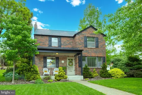 3708 Montour St, Harrisburg, PA 17111