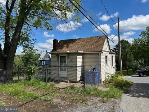 10 Francis St, Harrisburg, PA 17113