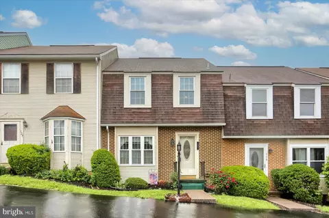 121 Lincoln Ave, Harrisburg, PA 17111