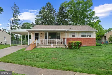 15 Shirley Dr, Middletown, PA 17057