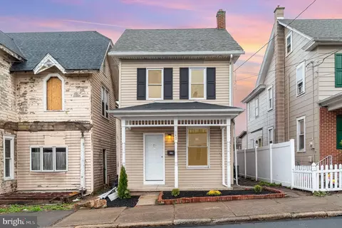 142 East St, Williamstown, PA 17098