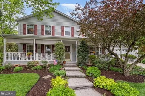 1430 Quail Hollow Rd, Harrisburg, PA 17112