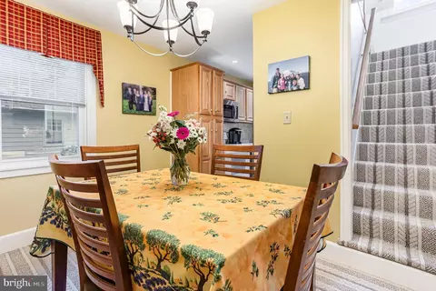 Dining - 29 Maple Ave, Hershey, PA 17033 photo 3 of 3