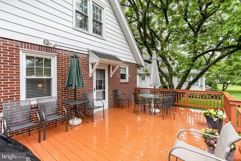 Exterior - 29 Maple Ave, Hershey, PA 17033 photo 6 of 12