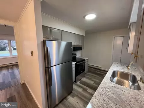 Kitchen - 156 Brookside Ave, Hershey, PA 17033 photo 3 of 3