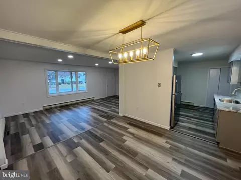 Living - 156 Brookside Ave, Hershey, PA 17033 photo 2 of 4