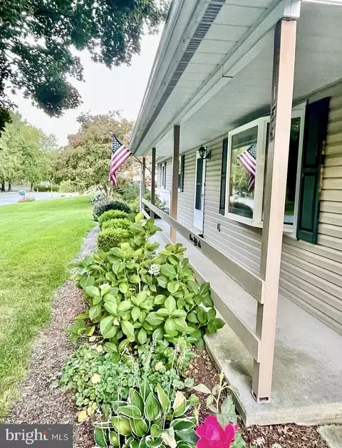 Exterior - 156 Brookside Ave, Hershey, PA 17033 photo 2 of 3