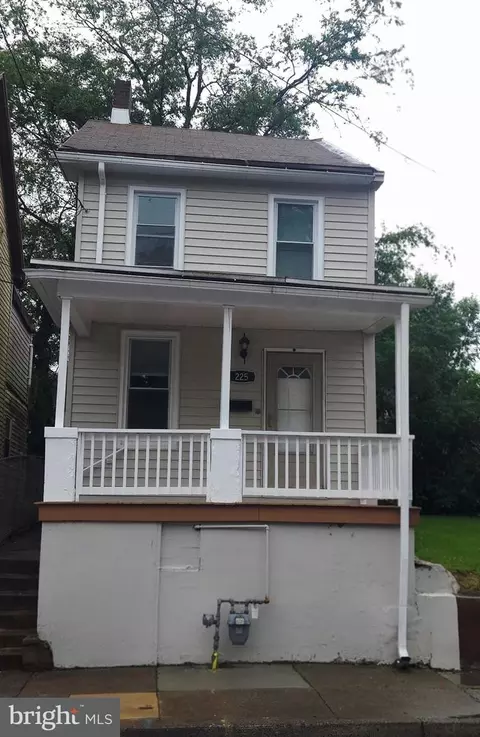225 Frank S Brown Blvd, Steelton, PA 17113