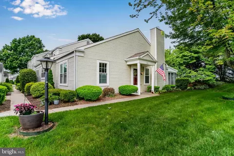1827 Wexford Rd, Palmyra, PA 17078