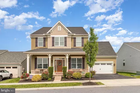 6039 Union Tunnel Dr, Harrisburg, PA 17111