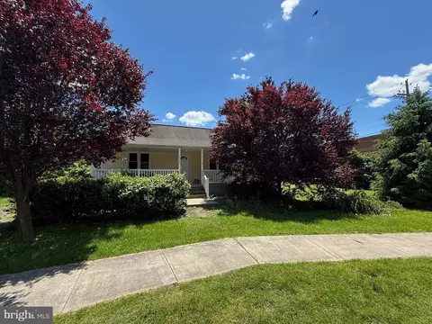 1120 Mae St, Hummelstown, PA 17036
