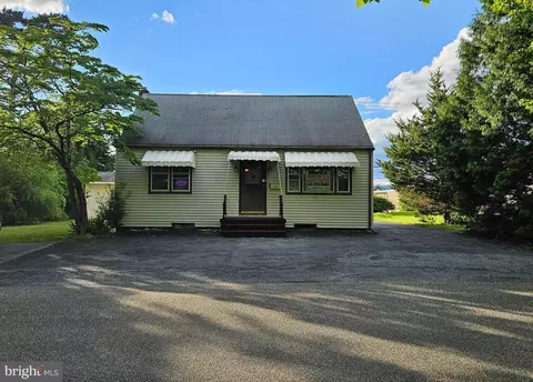 4312 Fritchey St, Harrisburg, PA 17109
