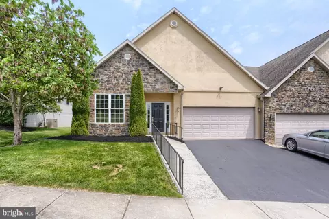 4503 Hillside Ct, Harrisburg, PA 17110