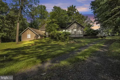 1805 Miller Rd, Hummelstown, PA 17036