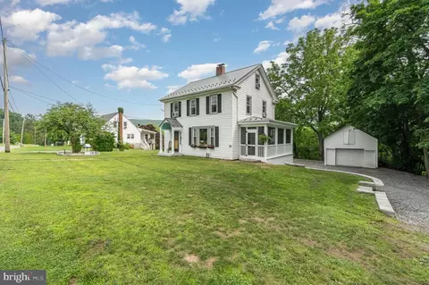 6034 Route 209, Lykens, PA 17048
