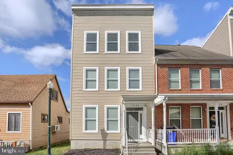 1734 Fulton St, Harrisburg, PA 17102